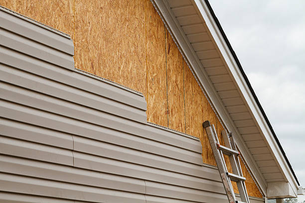 24/7 Emergency Vinyl Siding experts in Spring Valley, OH